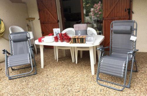 Les Ayguades House | Charmante maison familiale à Gruissan avec terrasse ensoleillée