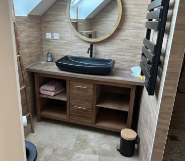 Crouy-en-Thelle Apartment | Charmante maison