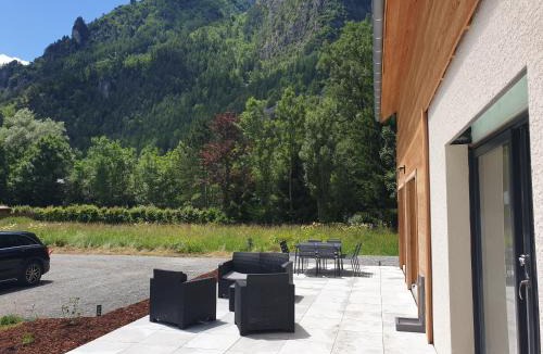 Le Bourg-d'Oisans Villa | Charmante Maison La Source