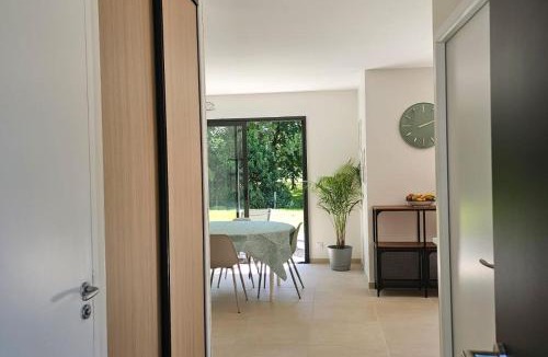 Angey House | Charmante maison neuve