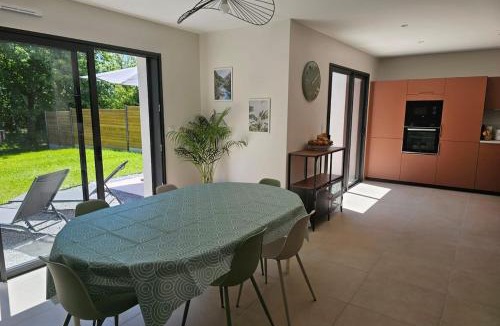 Angey House | Charmante maison neuve