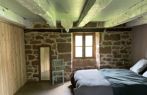 Coubjours House | Charmante Maison Périgourdine Avec Piscine Dans un Écrin de Verdure