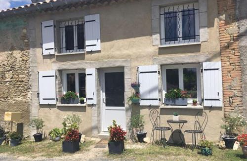 Castres Apartment | Charmante Maison Pierre l Jardin l Clim proche Zone Mélou