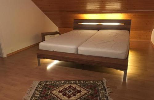 Saint-Blaise Apartment | Charmante maison villageoise 5 personnes HappyDay Neuchâtel