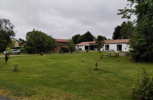 La Garnache House | Charmante maisonnée à la campagne