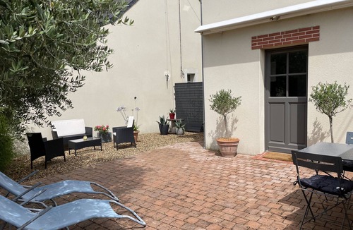 Chambellay House | Charmante Maisonnette au Bord de la Mayenne