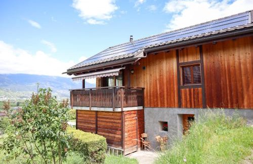 Noes Ski Chalet | Charmante maisonnette avec vue sur les montagnes