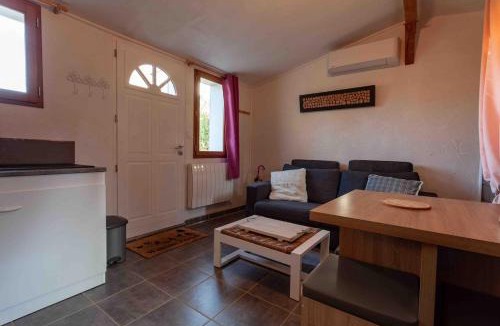 Bullion Apartment | charmante maisonnette & jardin non clos proche forêt