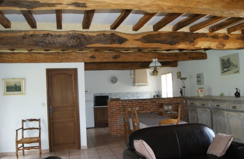 Bretteville-du-Grand Caux House | Charmante normannische Ferienwohnung les chataigniers 3 Zimmer by Interhome