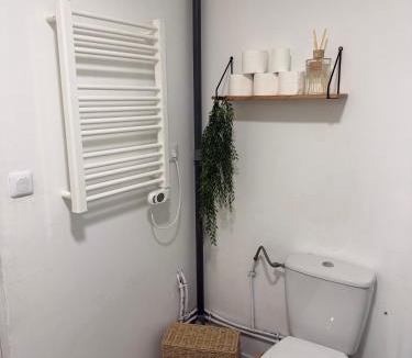 Bonnieres-sur-Seine Apartment | Charmante petite maisonnette proche de Giverny