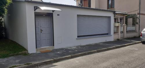 Charleville-Mezieres Apartment | Charmante petite maison