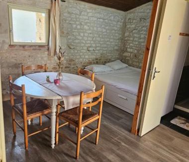 Velluire House | Charmante vendéenne