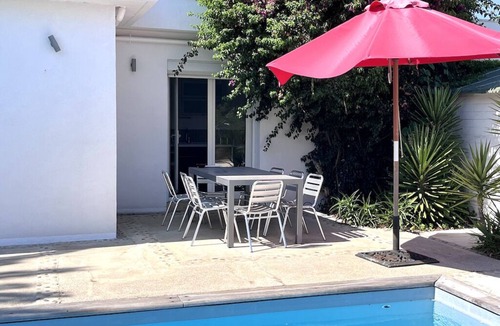 Le Cres House | Charmante Villa Climatisée de Plein Pied Avec Piscine et Jardin Paysagé