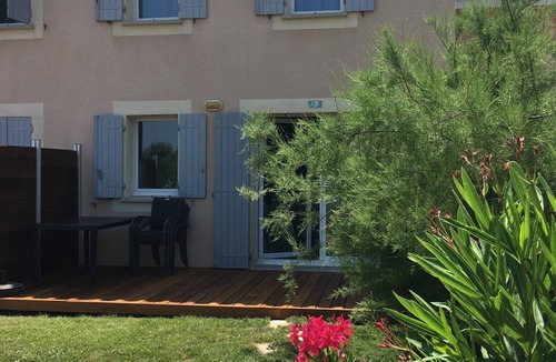 Fabregues House | Charmante Villa de Vacances Avec Piscine