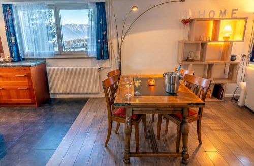 Flims Apartment | Charmantes Apartment mit grossem Garten .Kids4free.