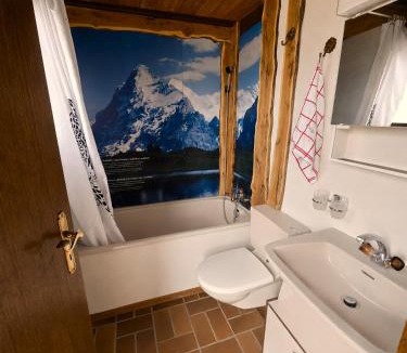 Portalban-Dessous Apartment | Charmantes Reihenhaus in Seenähe