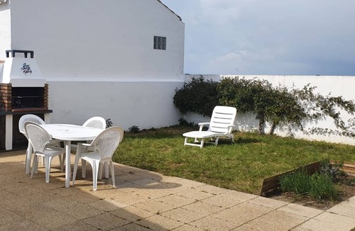 L'Epine House | Charme de la Petite Bosse by Interhome