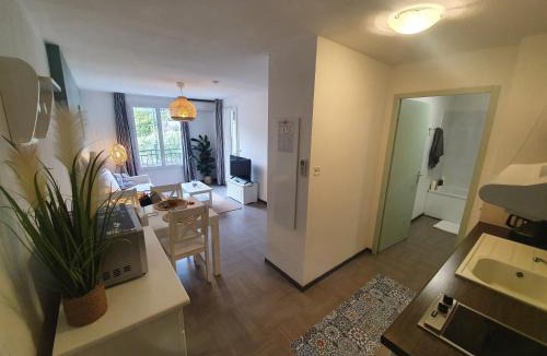 Greoux-les-Bains Apartment | Charme de Provence - Piscine & Climatisation