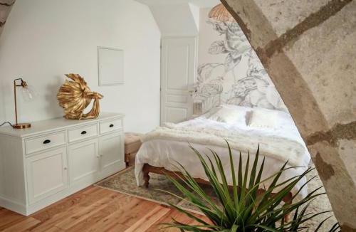 Saint-Antonin Noble Val Apartment | Charme et élégance au cœur du village
