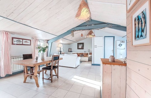 L'Epine House | Charme et Confort en bord de mer by Interhome