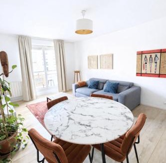 Saint-Denis Apartment | Charme et Douceur By UTA HOUSE