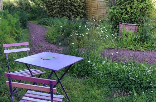 Saint-Meen-le-Grand Cottage | Charme et Nature - Room in a mud house in Brocéliande country