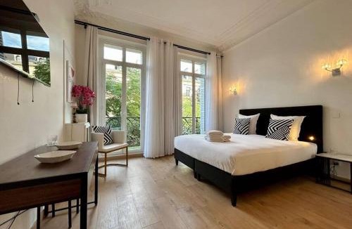 Quartier de la Folie-Mericourt Apartment | Charme et Volupté à République