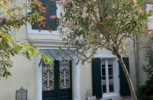 Conilhac-Corbieres House | Charme in Französischem Weindorf
