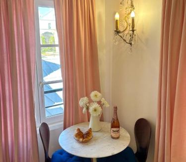 5th Arrondissement Apartment | Charme Paris 5 - Panthéon Latin Quartier -Aldaro