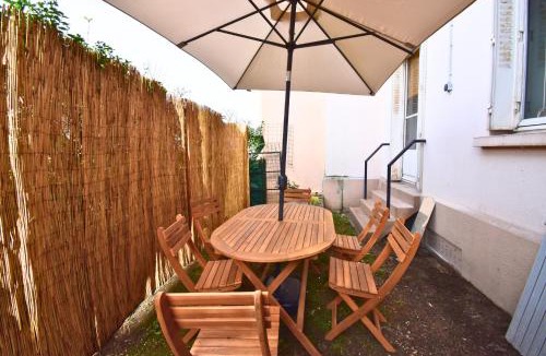 Aubervilliers Apartment | Charme Parisien : Sauna & Jardin