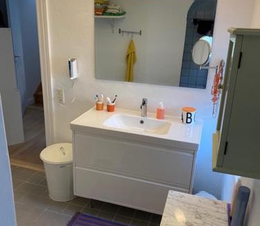 Indre by Apartment | Charmerende lejlighed i hjertet af Aarhus C