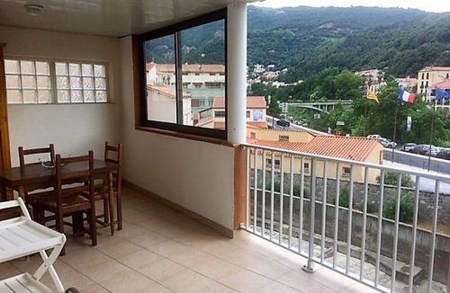 Amelie-les-Bains-Palalda Apartment | Charming F2 Apt with Terrace & A/C in Amélie-les-Bains - Sleeps 4