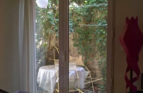 Villeneuve-les-Maguelone House | Charming house with large patio