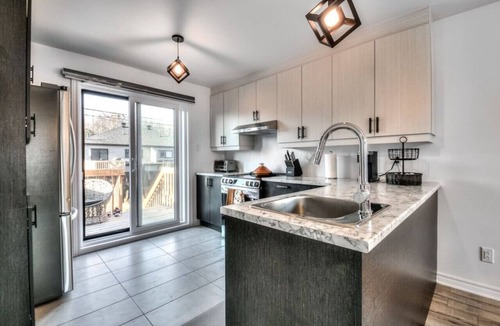 Saint-Roch-de-Richelieu House | Charming 3 bed home with quick access
