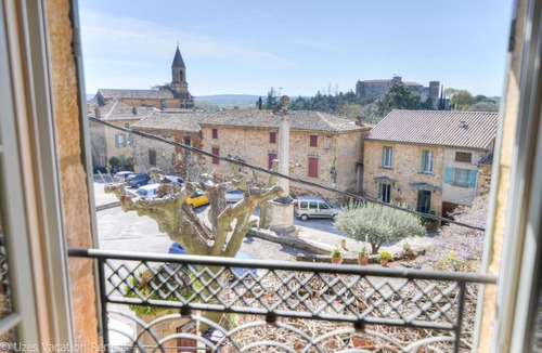 La Capelle-et-Masmolene House | Charming and cosy South of France village stone house