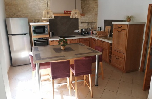 Saint-Benoit-de-Carmaux House | Charming gîte in Lacrouzette with heated pool and spa near Albi