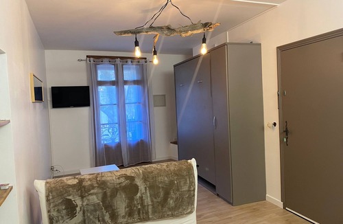 Saint-Guilhem-le-Desert Apartment | charming studio in the heart of Herault.