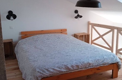 Saint-Julien-des-Landes House | Charming gîte: beach, lake and nature