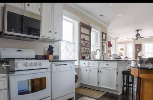 Mount Holly Apartment | Charming 1 bdrm apartment in Downtown Mount Holly!