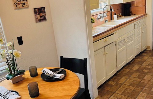 Bankers Hill House | Charming 1-bed house near Down Town, San Diego.