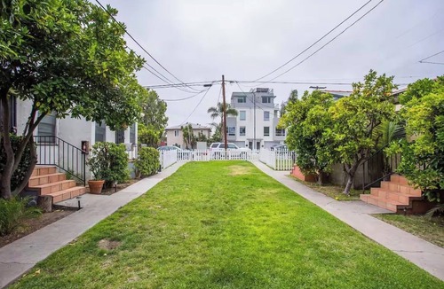 Bankers Hill House | Charming 1-bed house near Down Town, San Diego.