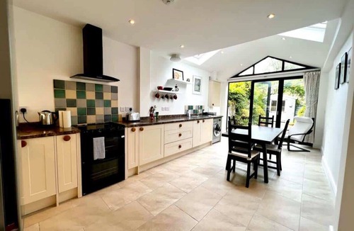 Cambridge City Centre House | Charming 1 bed super central Terraced House