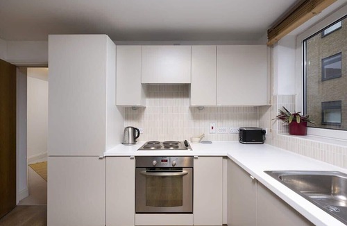 Kennington Apartment | Charming 1 Bedroom Flat in Lambeth