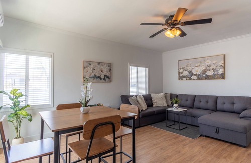 Santa Ana Heights Apartment | Charming 1-bedroom apartment with WiFi, AC in fabulous Seal Beach