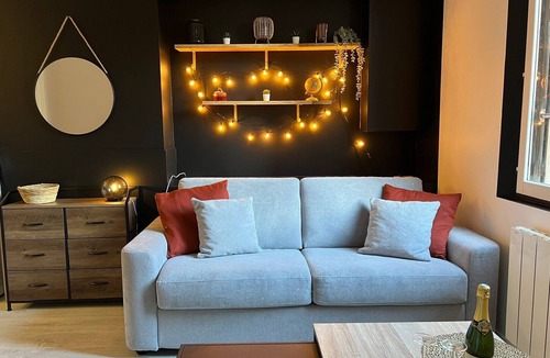 Saint-Martin-du-Littoral Apartment | Charming 1-bedroom apartment in cool Le Havre with WiFi