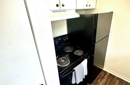 Bay City Apartment | Charming 1-bedroom apartment in amazing Bay City with AC