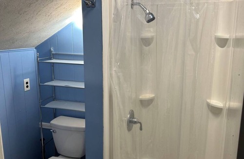 Clinton Apartment | Charming 1-bedroom apartment in Clinton, MS with AC, WiFi. Close to restaurants