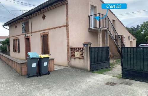 Roques Apartment | Charming 1-bedroom apartment in beautiful Roques with WiFi, AC