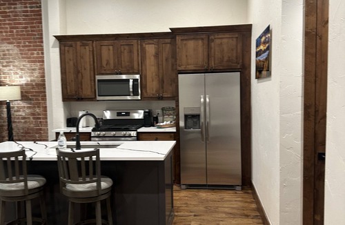Aubrey Apartment | Charming 1-bedroom apartment in delightful Aubrey with WiFi, AC