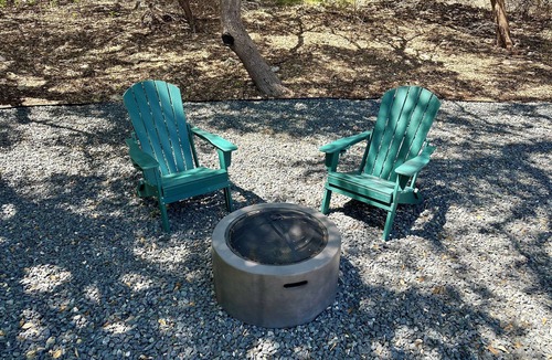 Kerrville House | Charming 1-bedroom bungalow with fire pit and rural views